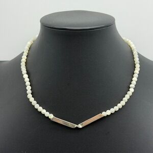 Vintage Fielding Sterling Silver 4.5mm Mother of Pearl Beaded Necklace 16"